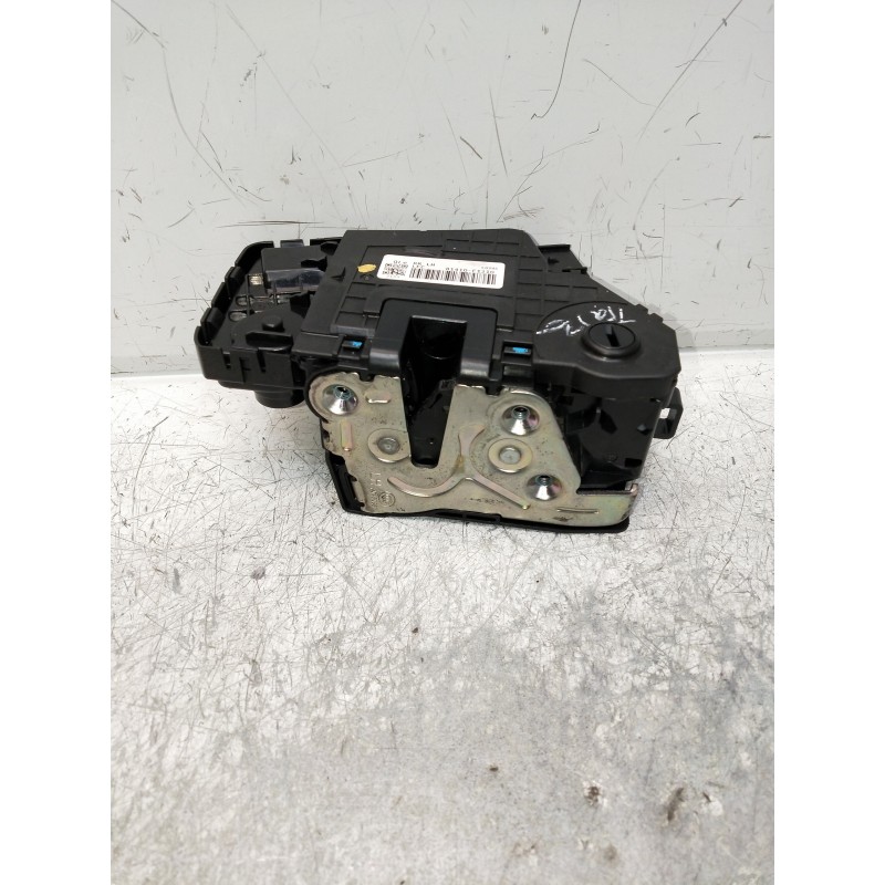 Recambio de motor cierre centralizado trasero izquierdo para kia sportage spirit 2wd referencia OEM IAM 81410F1210  5P