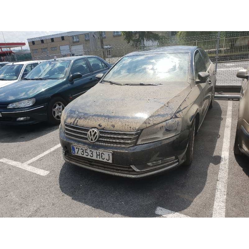 volkswagen passat lim. (362) del año 2011