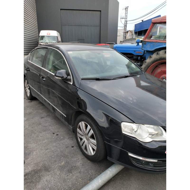 VOLKSWAGEN PASSAT BERLINA (3C2)