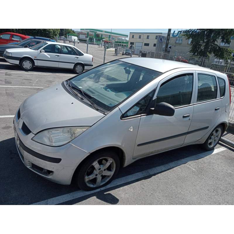 MITSUBISHI COLT BERLINA 5 (Z30A)