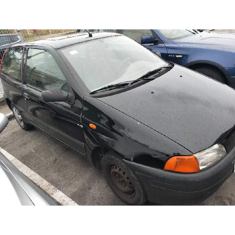 FIAT PUNTO BERLINA (176)
