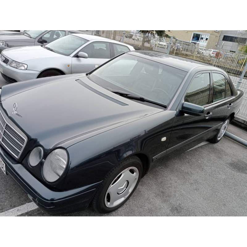 MERCEDES-BENZ CLASE E (W210) BERLINA DIESEL