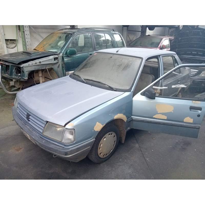 PEUGEOT 309