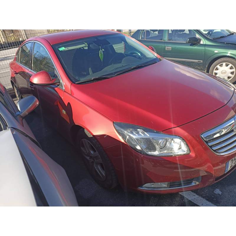 OPEL INSIGNIA BERLINA