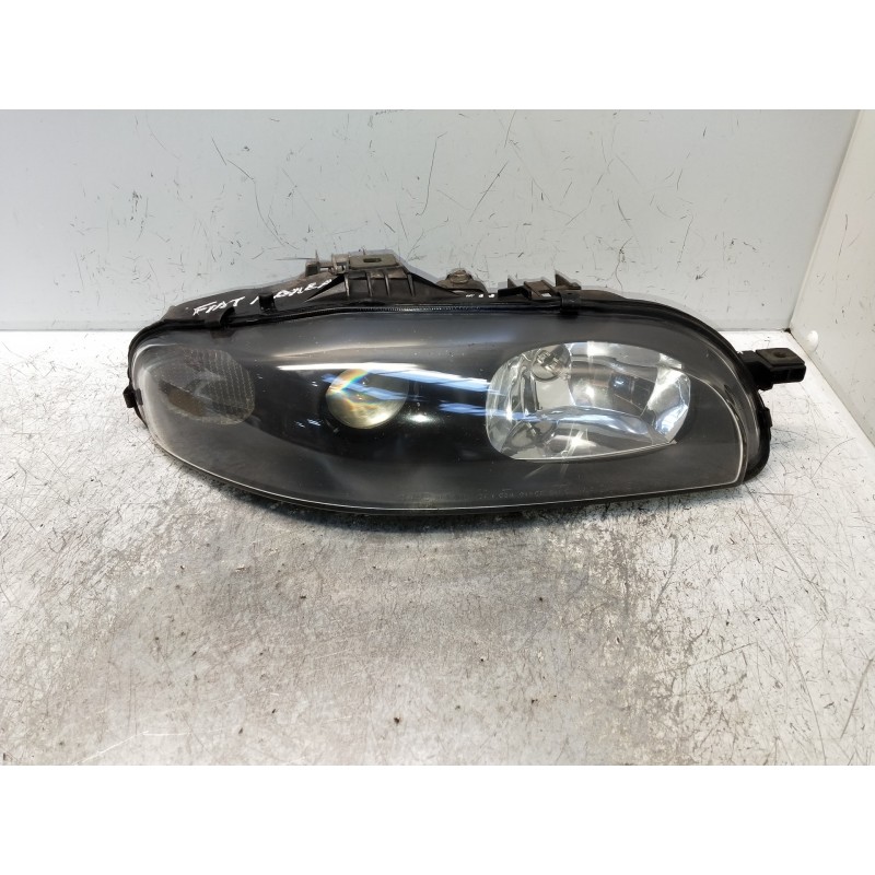 Recambio de faro derecho para fiat marea berlina (185) jtd 110 hlx referencia OEM IAM   