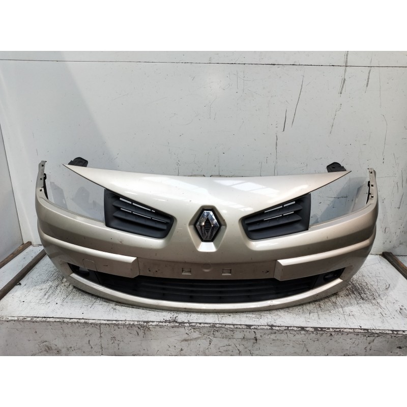 Recambio de paragolpes delantero para renault megane ii familiar business referencia OEM IAM   