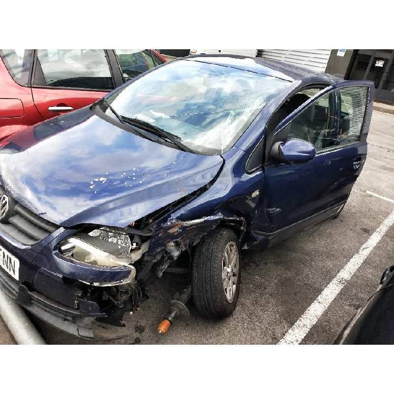 VOLKSWAGEN FOX (5Z1)