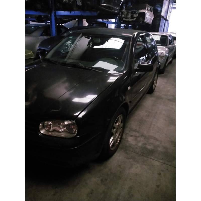 VOLKSWAGEN GOLF IV BERLINA (1J1)