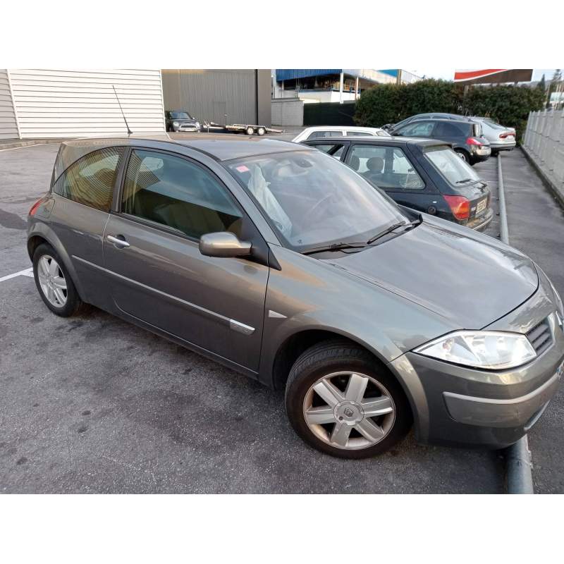 RENAULT MEGANE II BERLINA 3P