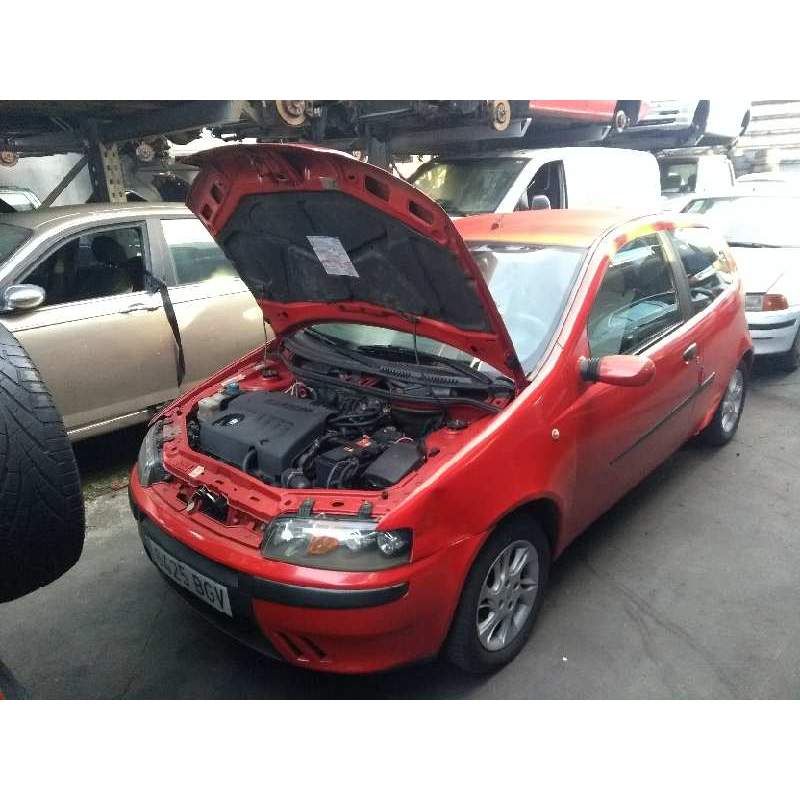 FIAT PUNTO BERLINA (188)