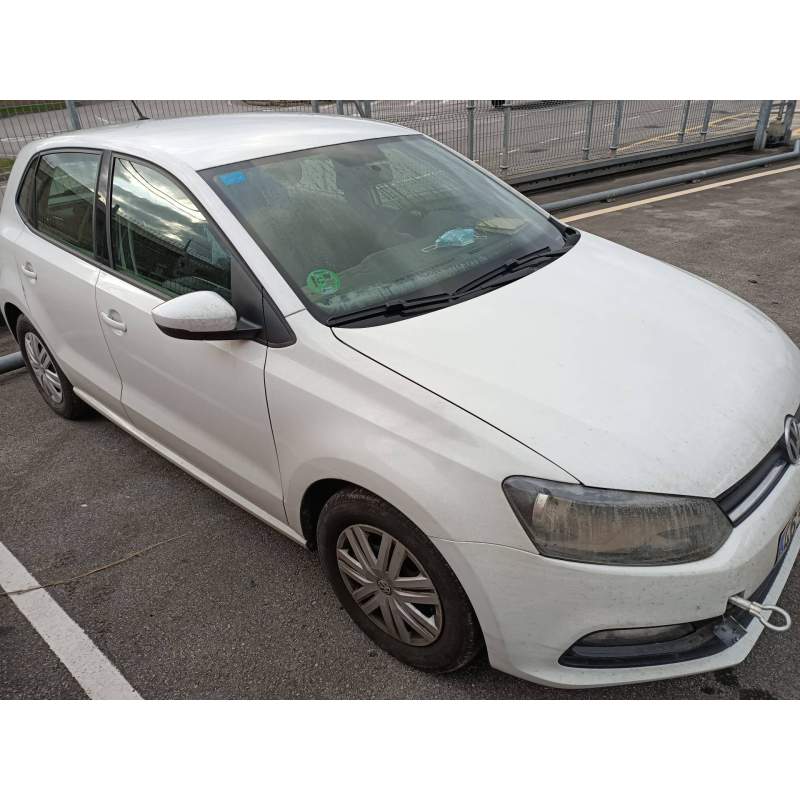 VOLKSWAGEN POLO (6C1)