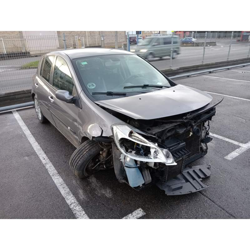 RENAULT CLIO III
