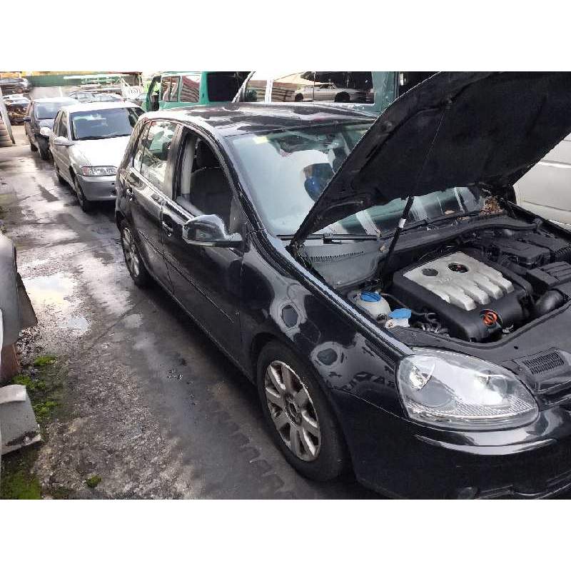 VOLKSWAGEN GOLF V BERLINA (1K1)