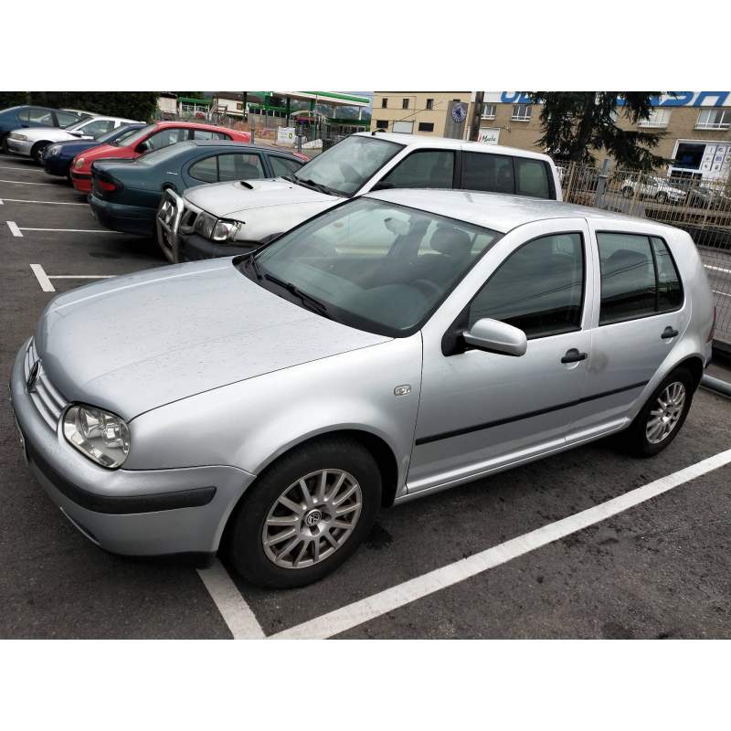 VOLKSWAGEN GOLF IV BERLINA (1J1)