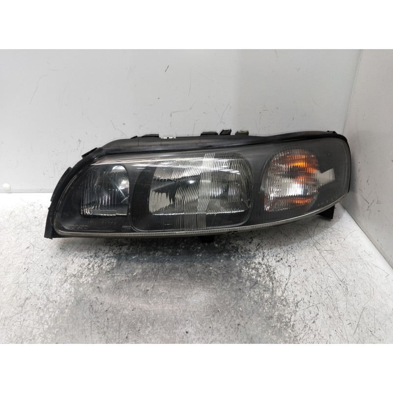 Recambio de faro izquierdo para volvo s60 berlina 2.4 d referencia OEM IAM   