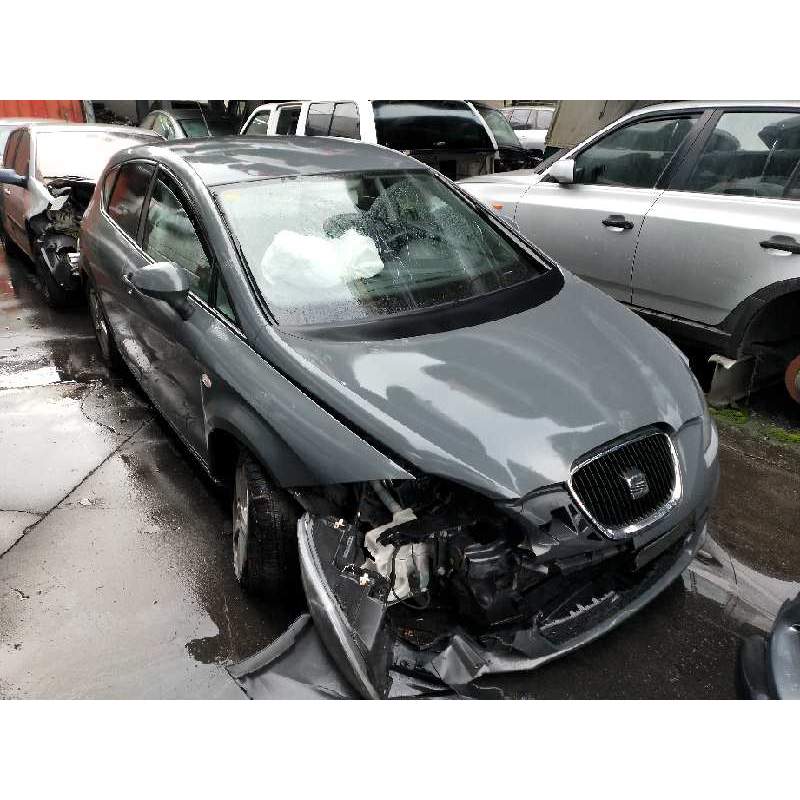 SEAT LEON (1P1)