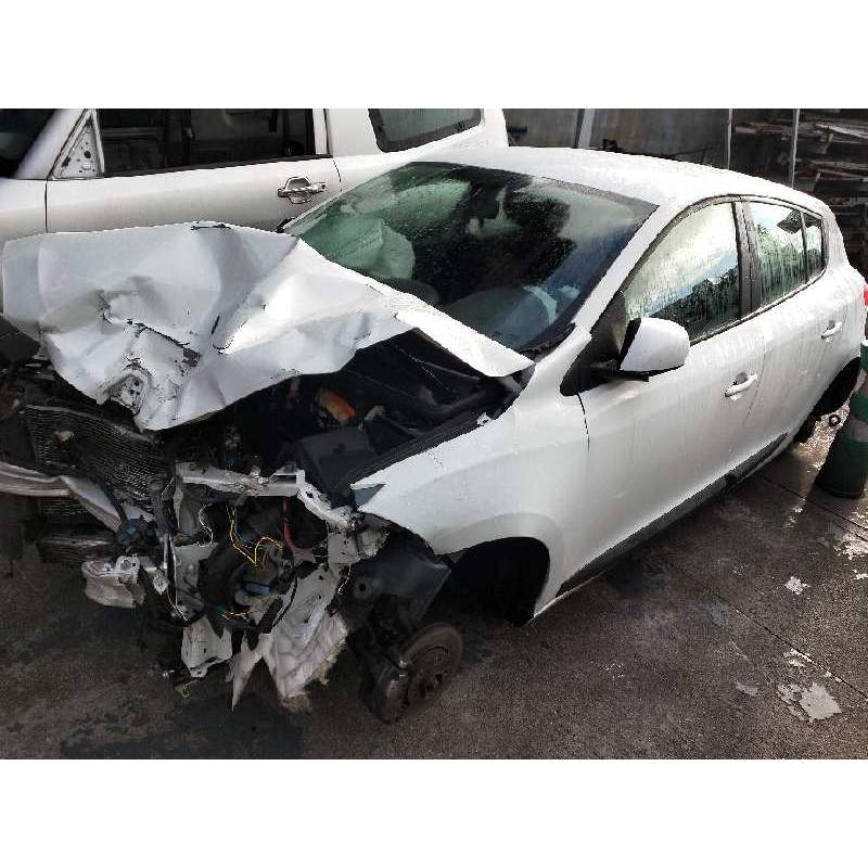 RENAULT MEGANE III BERLINA 5 P