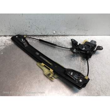ELEVALUNAS TRASERO DERECHO DS73F27000BG C09774106 5P