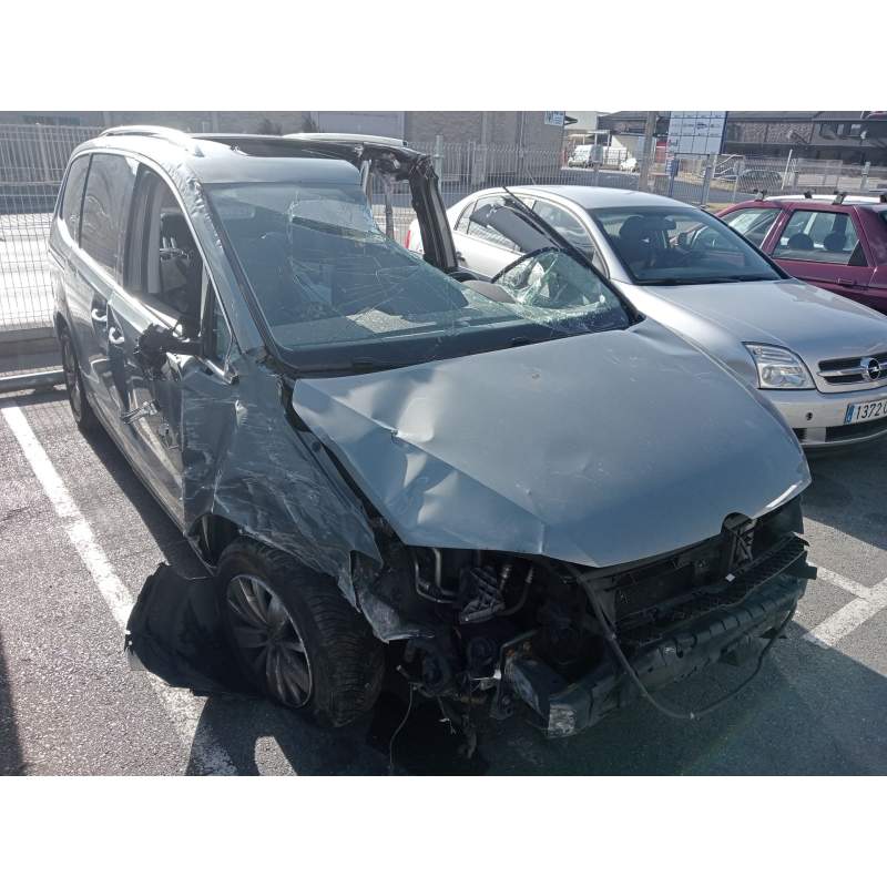 VOLKSWAGEN SHARAN (7N1, 7N2)