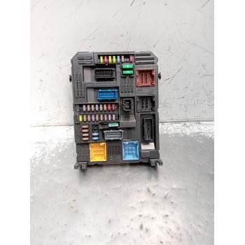 CAJA RELES / FUSIBLES 9830790580 28625142 1641943681 2018