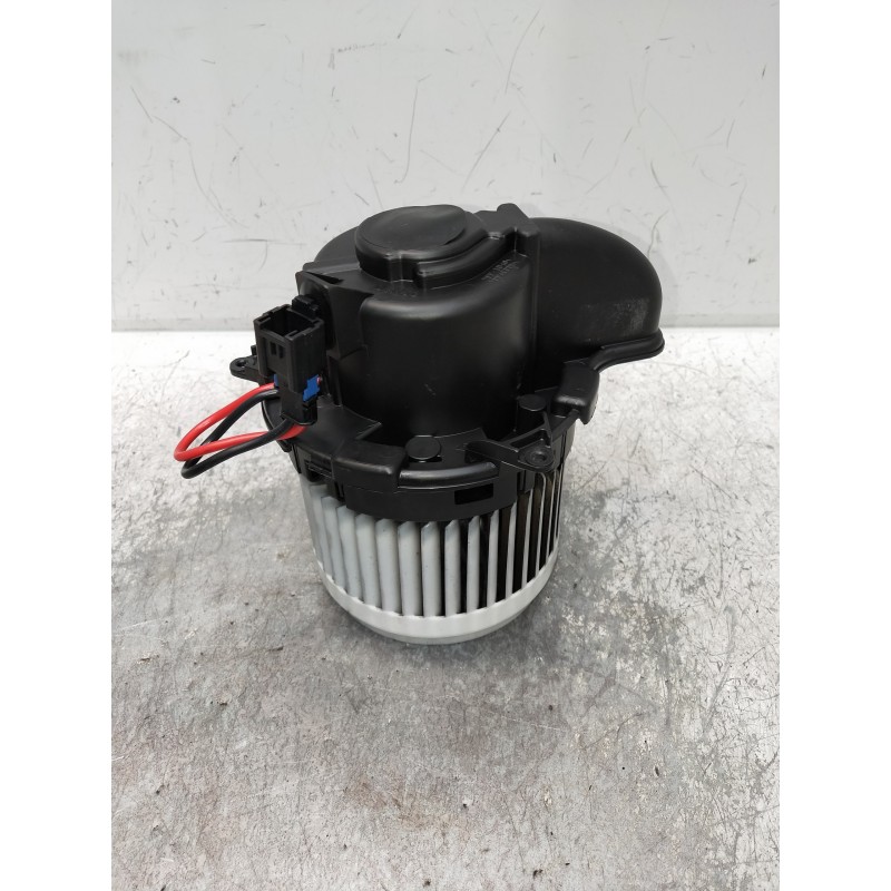 Recambio de motor calefaccion para renault zoe limited referencia OEM IAM 5Q1333500  