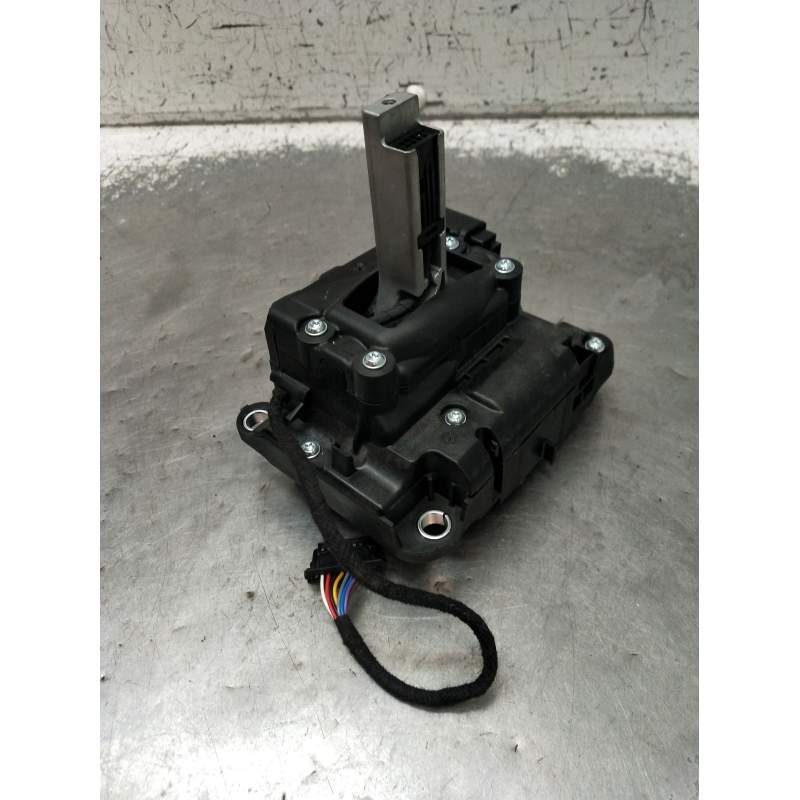 Recambio de palanca cambio para audi q5 (fyb, fyg) 40 tdi quattro referencia OEM IAM 80B713041E  