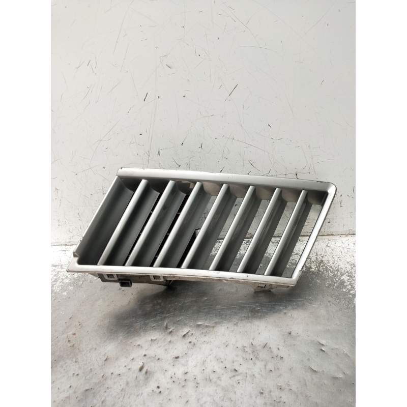 Recambio de rejilla delantera para renault vel satis (bj0_) 2.0 16v turbo (bj0k) referencia OEM IAM IZQUIERDA  2002