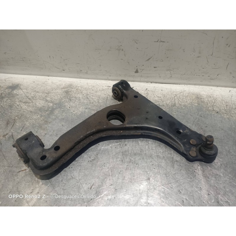 Recambio de brazo suspension inferior delantero derecho para opel vectra b berlina básico referencia OEM IAM   