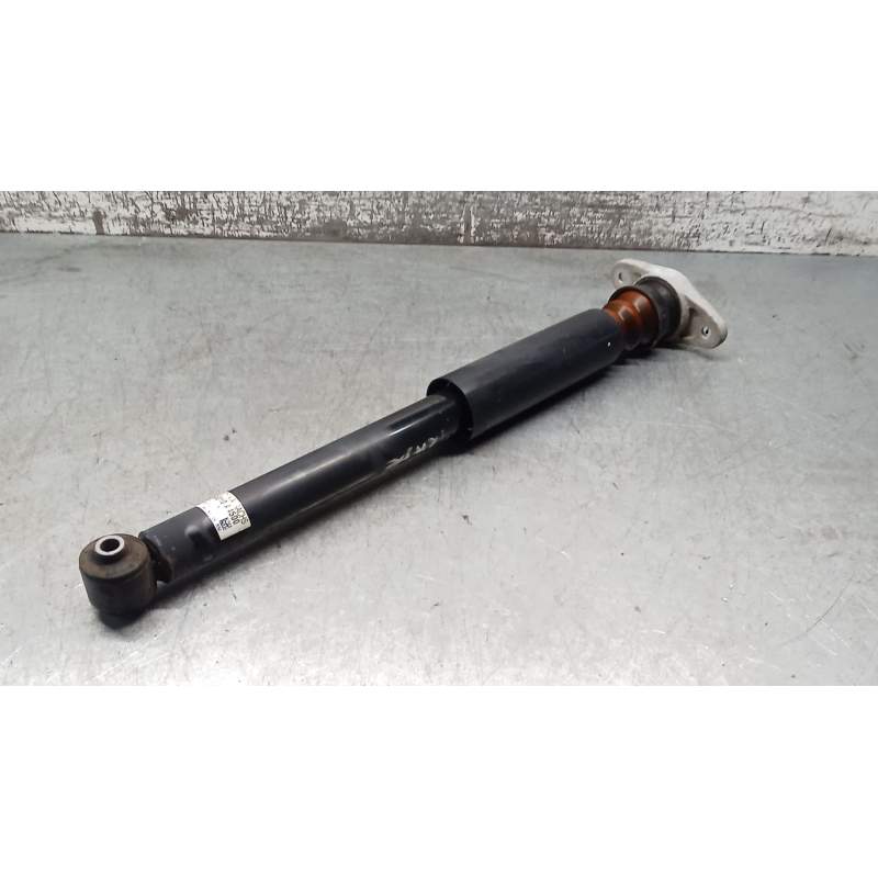 Recambio de amortiguador trasero derecho para kia carens iv 1.7 crdi referencia OEM IAM 55310A4500  13