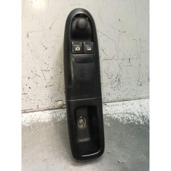 MANDO ELEVALUNAS DELANTERO IZQUIERDO 5P 