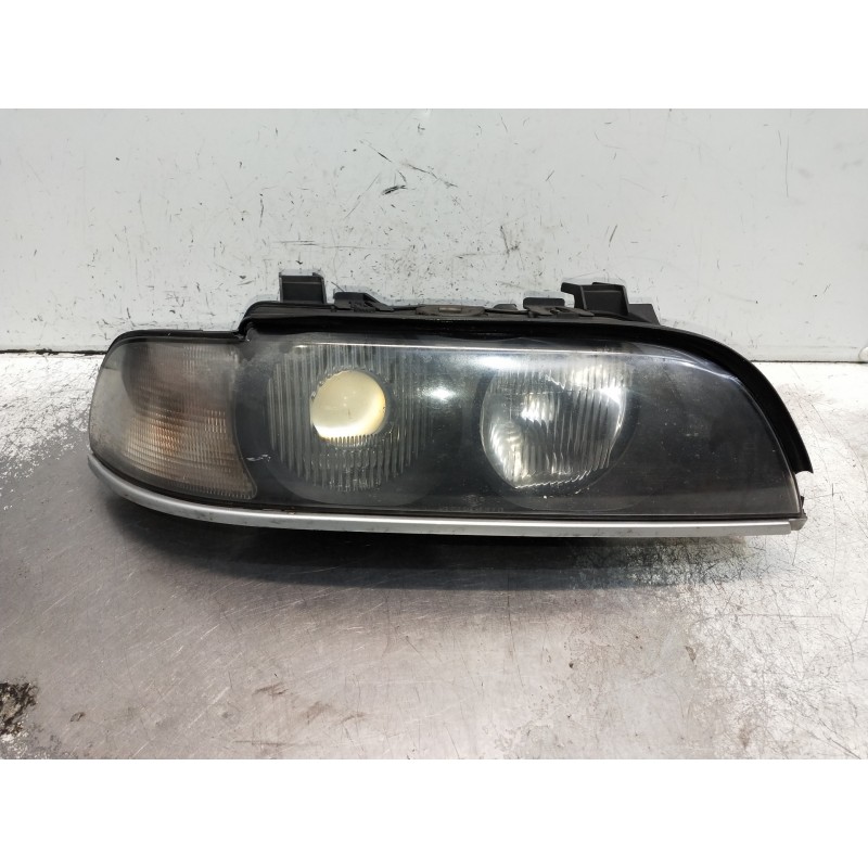 Recambio de faro derecho para bmw serie 5 touring (e39) 530d referencia OEM IAM   