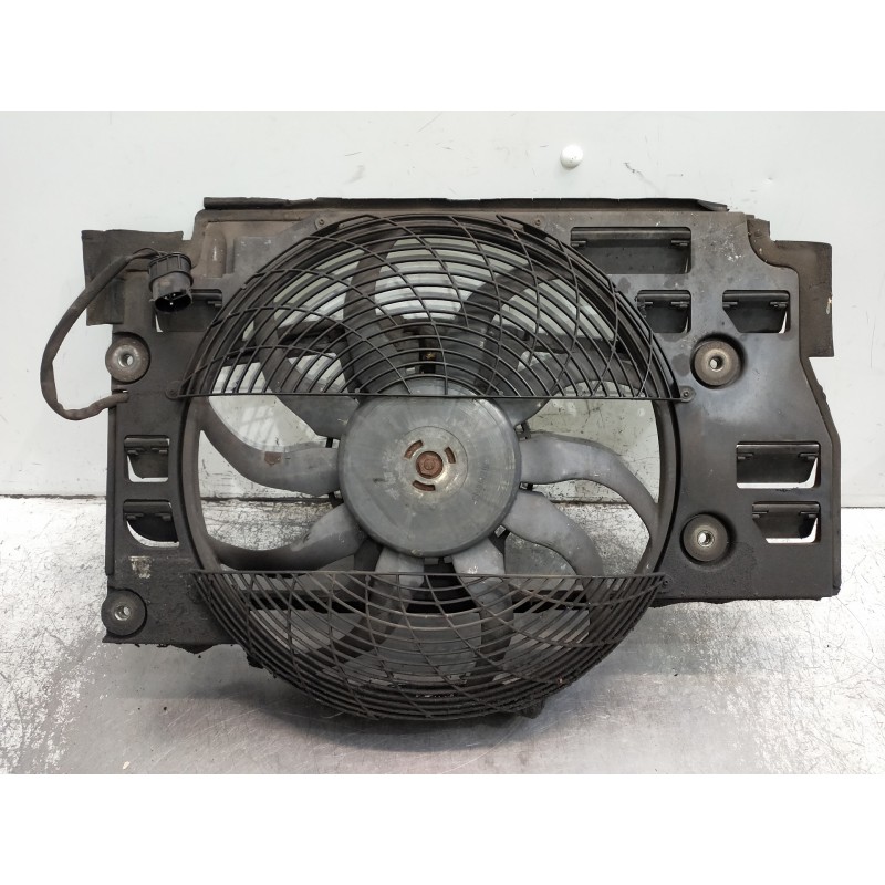 Recambio de electroventilador para bmw serie 5 touring (e39) 530d referencia OEM IAM 64546908031  