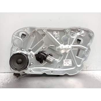 ELEVALUNAS DELANTERO DERECHO 1560735630 5P M10079A00 D00148454 2006