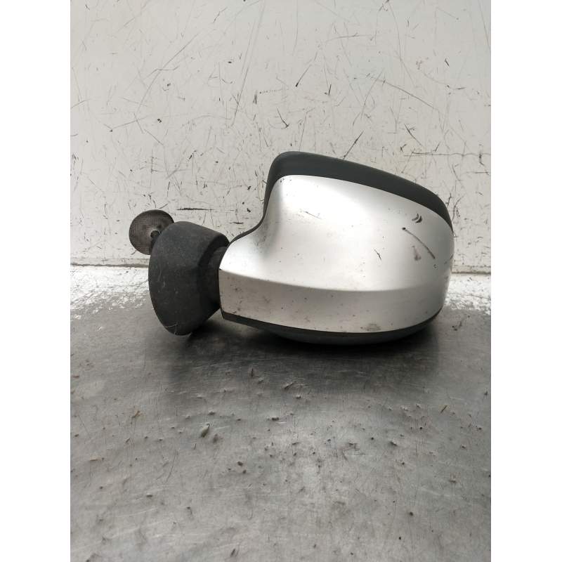 Recambio de retrovisor izquierdo para dacia sandero (bs_) 1.6 mpi 85 (bs03) referencia OEM IAM  MANUAL 2008