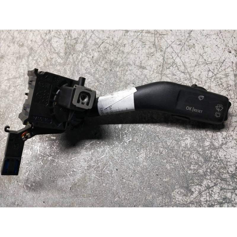 Recambio de mando limpia para skoda octavia berlina (1z3) active referencia OEM IAM 1K0953519A  2004