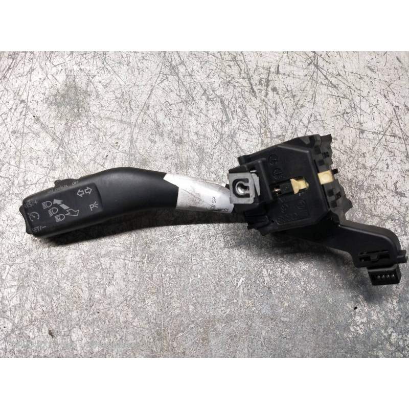 Recambio de mando luces para skoda octavia berlina (1z3) active referencia OEM IAM 1K0953513G  2004
