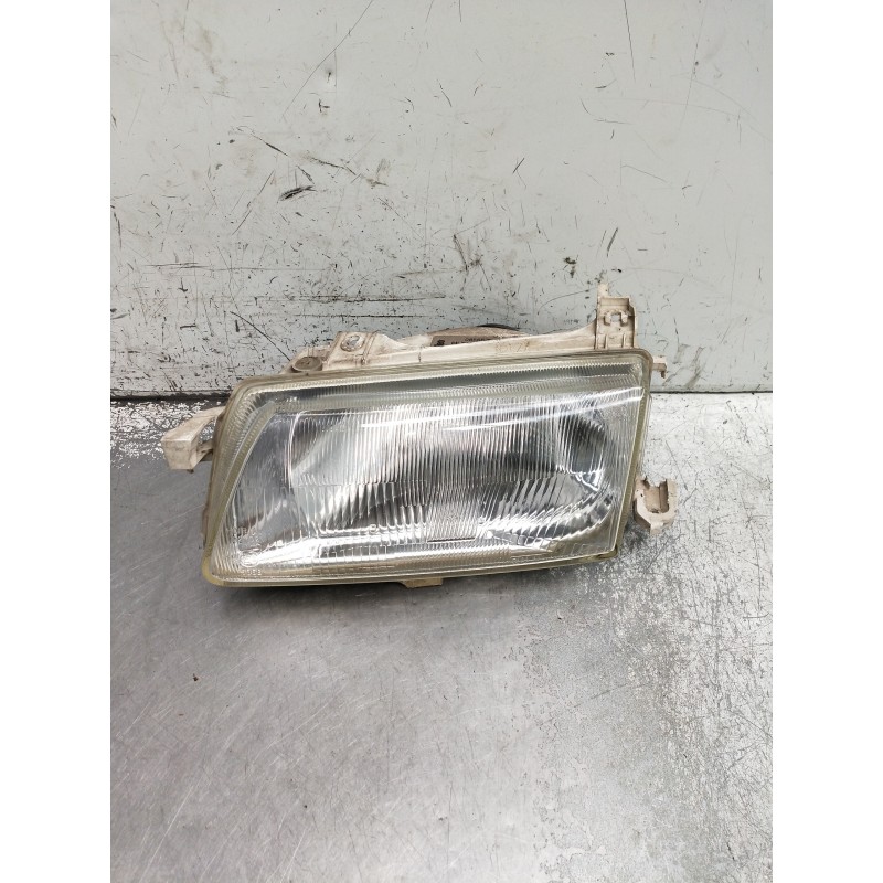 Recambio de faro izquierdo para opel astra f berlina california referencia OEM IAM 085653  