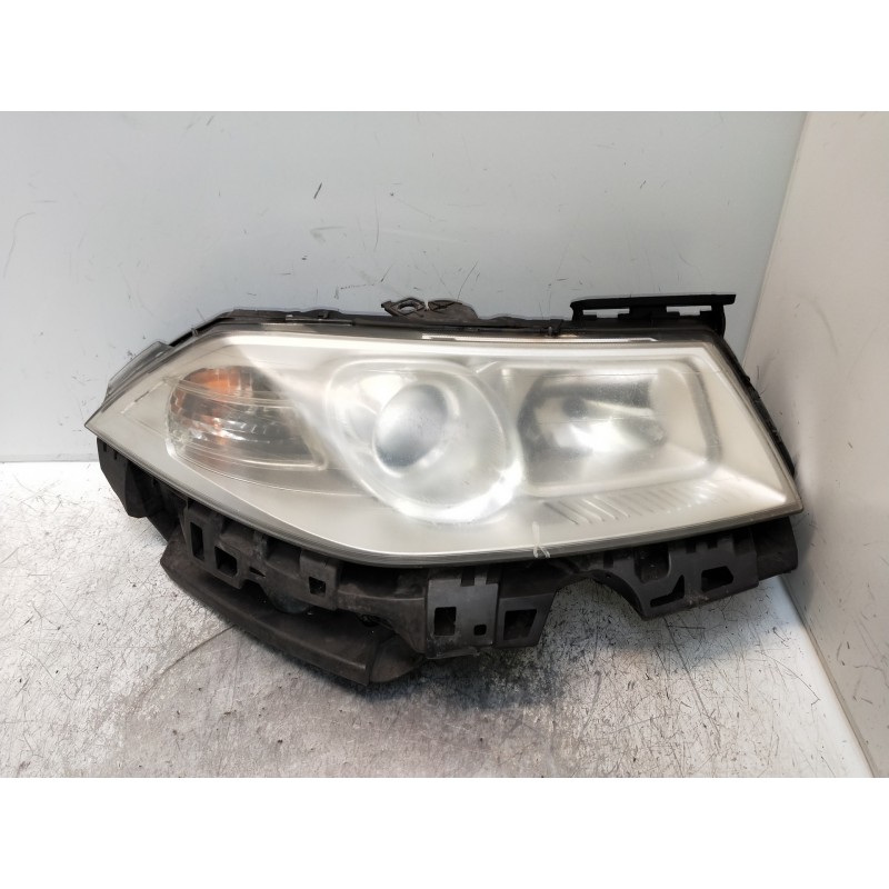 Recambio de faro derecho para renault megane ii familiar business referencia OEM IAM  VER FOTOS ESTA PARA PULIR