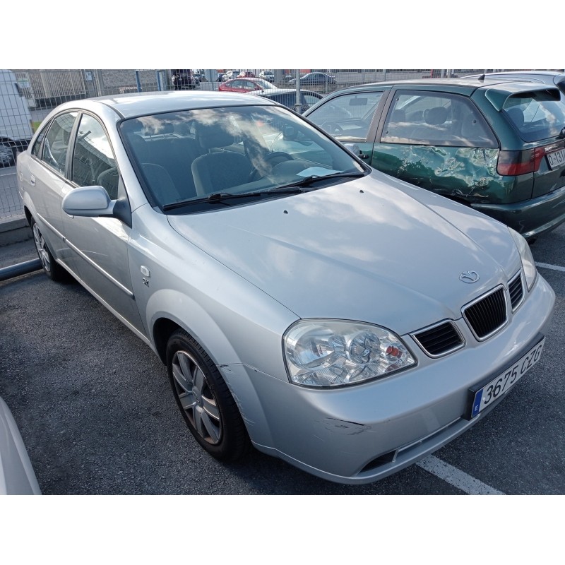 daewoo nubira berlina del año 2004