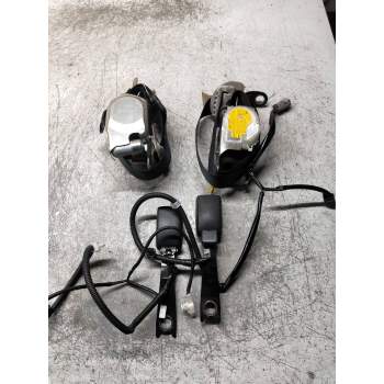 JUEGO CINTURONES DELANTERO 5P 2004