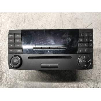 SISTEMA AUDIO / RADIO CD A2118209889 2002