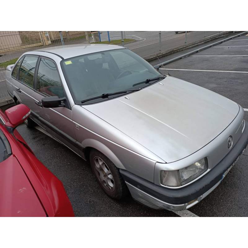 VOLKSWAGEN PASSAT BERLINA (312)