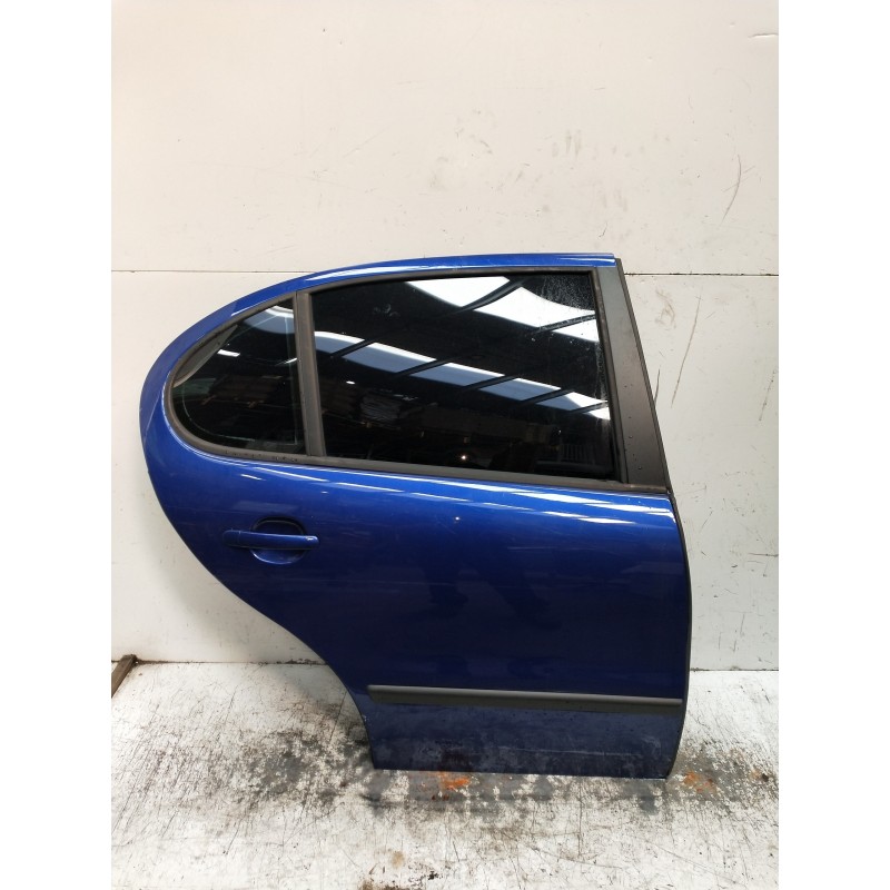 Recambio de puerta trasera derecha para seat toledo (1m2) select referencia OEM IAM   