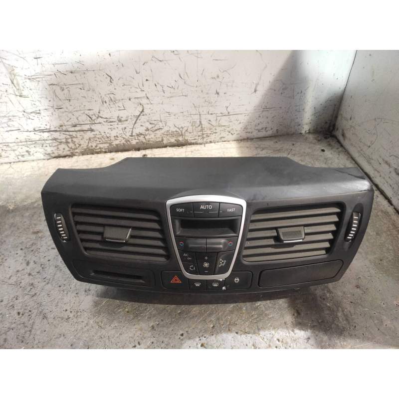 Recambio de mando calefaccion / aire acondicionado para renault laguna iii dynamique referencia OEM IAM 275100002R  08
