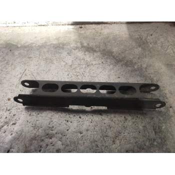 BRAZO SUSPENSION SUPERIOR TRASERO IZQUIERDO 676347703 20D 2009
