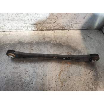 BRAZO SUSPENSION SUPERIOR TRASERO DERECHO 7P0501531 