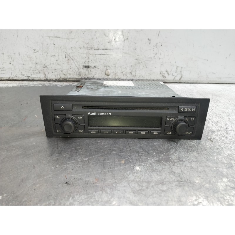 Recambio de sistema audio / radio cd para audi a3 (8p) 2.0 tdi ambiente referencia OEM IAM 8P0035186C  