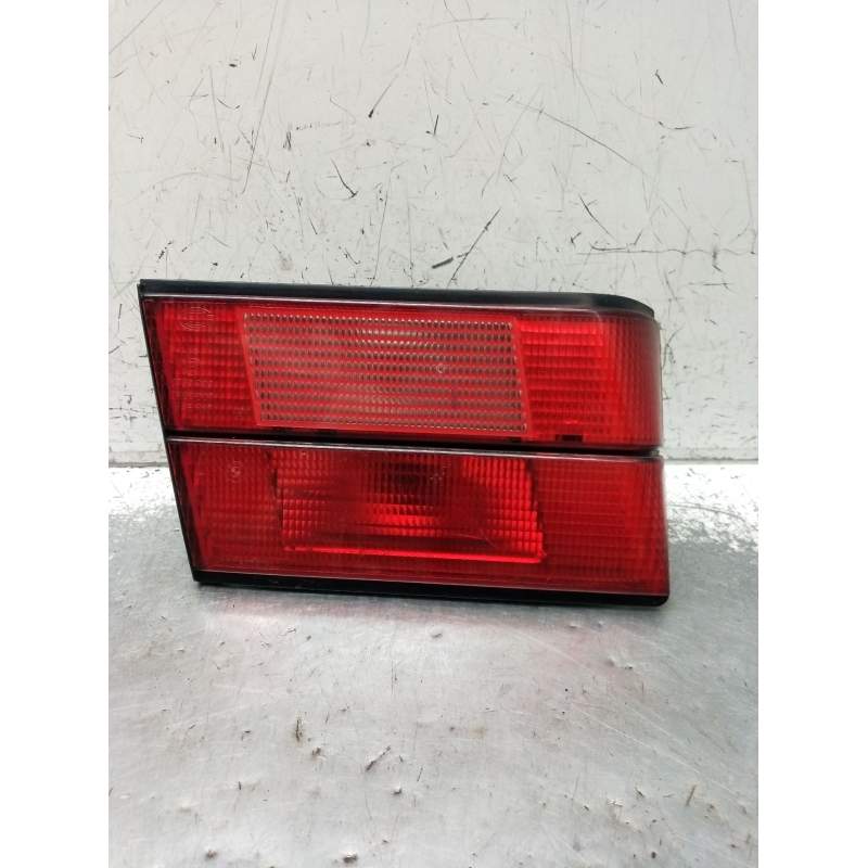 Recambio de piloto trasero izquierdo interior para bmw 5 (e34) 520 i 24v referencia OEM IAM   1988