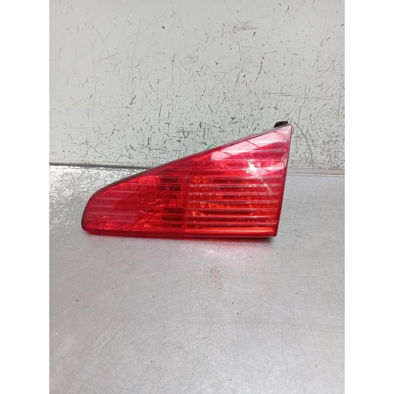 Recambio de piloto trasero derecho interior para peugeot 607 (9d, 9u) 2.2 hdi referencia OEM IAM   2000