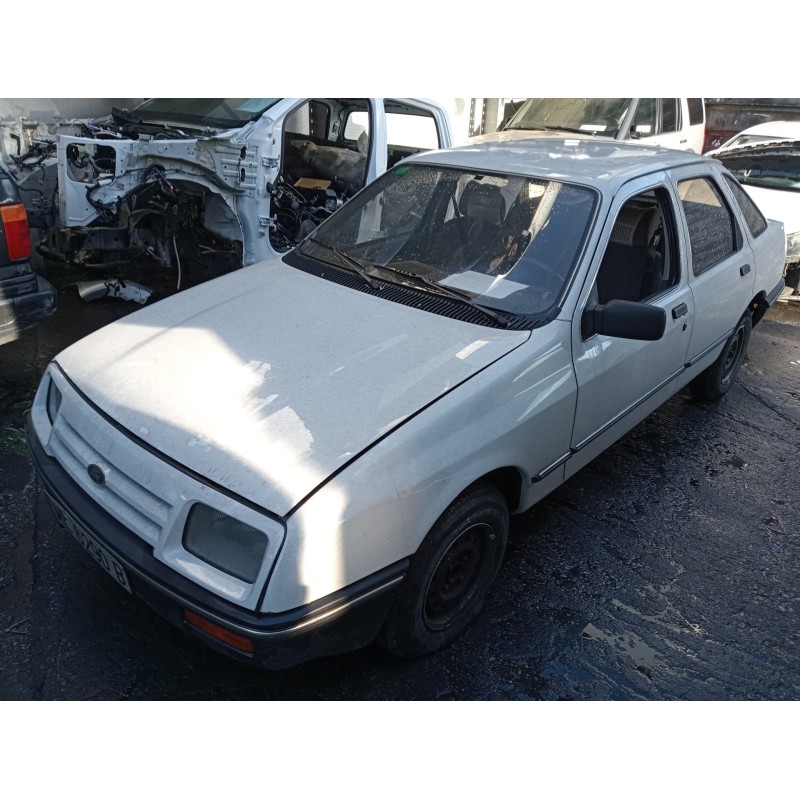 ford sierra berlina del año 1984